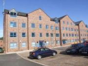 2 Bedrooms Flat for rent in Warrington Street,...
