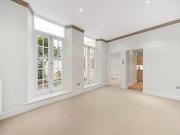 2 Bedrooms Flat for Rent in Warwick Square | Foxtons