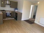2 Bedrooms Flat for rent in Watch House Lane, Doncaster DN5