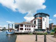 2 Bedrooms Flat for rent in Water Lane, Kingston Upon...