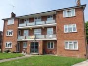 2 Bedrooms Flat for rent in Wentworth Court, Stroud...