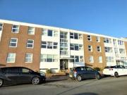 2 Bedrooms Flat for rent in West Parade, Bexhill On Sea TN39