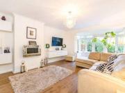 2 Bedrooms Flat for rent in Westgate Road, Beckenham BR3