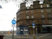 2 Bedrooms Flat for rent in Whitehall Crescent, Dundee DD1