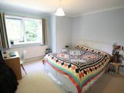 2 Bedrooms Flat for rent in Whitehaven Close, Bromley BR2