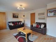 2 Bedrooms Flat for rent in Whitehill Street,...