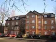 2 Bedrooms Flat for rent in Wilmslow Road, Didsbury,...