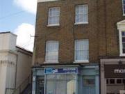 2 Bedrooms Flat for rent in Windmill Street, Gravesend,...