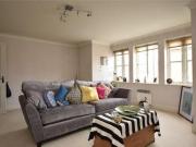 2 Bedrooms Flat for rent in Wisteria House, Ock Street,...