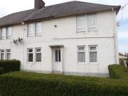 2 Bedrooms Flat for rent in Witchknowe Road, Kilmarnock,...