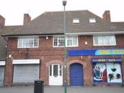2 Bedrooms Flat for rent in Woodside Road, Lenton Abbey,...