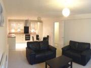 2 Bedrooms Flat for rent in Wow, 2 Bed, 2 Bath,...