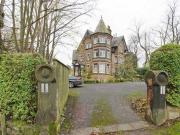 2 Bedrooms Flat for rent in York Road, Harrogate, North...