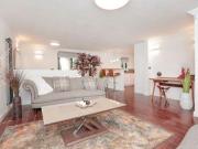 2 Bedrooms Flat for sale in 125D Jeanfield Road, Perth PH1