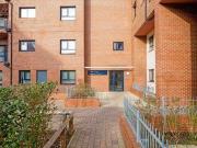 2 Bedrooms Flat for sale in 28 Sutherland Road,...