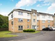 2 Bedrooms Flat for sale in 2 Burnbrae Gardens,...