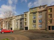 2 Bedrooms Flat for sale in 5/3 Murrayburn Place,...