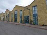 2 Bedrooms Flat for sale in 8 Millennium Drive, London E14