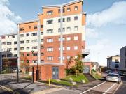 2 Bedrooms Flat for sale in Abbey Close, Taunton TA1