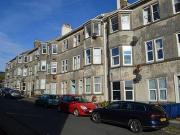2 Bedrooms Flat for sale in Alexandria Terrace, Dunoon,...