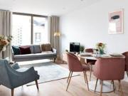 2 Bedrooms Flat for sale in Apartment 1, 215A Balham...