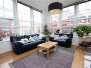2 Bedrooms Flat for sale in Asia House, Princess Street,...