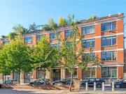 2 Bedrooms Flat for sale in Banner Street, London EC1Y