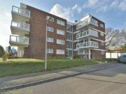 2 Bedrooms Flat for sale in Barnhorn Road, Bexhill On...