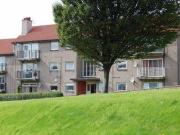 2 Bedrooms Flat for sale in Bellsmyre Avenue, Dumbarton G82