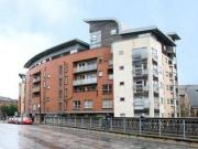 2 Bedrooms Flat for sale in Benalder Street, Western...