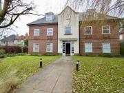2 Bedrooms Flat for sale in Beulah Hill, Upper Norwood,...