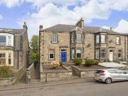 2 Bedrooms Flat for sale in Brucefield Avenue,...