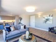 2 Bedrooms Flat for sale in Buckingham House East,...
