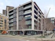 2 Bedrooms Flat for sale in Burford Road, London E15