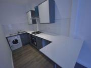 2 Bedrooms Flat for sale in Cathcart Road, Glasgow G42