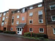 2 Bedrooms Flat for sale in Chain Court, Old Town,...