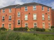 2 Bedrooms Flat for sale in Cherry Tree Court, Stapeley,...