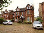 2 Bedrooms Flat for sale in Clapham Road, Bedford MK41
