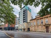 2 Bedrooms Flat for sale in Clyde Street, Glasgow G1