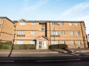 2 Bedrooms Flat for sale in Connaught Road, London E16
