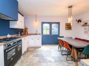 2 Bedrooms Flat for sale in Cranbrook Road, St John´s SE8