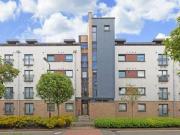 2 Bedrooms Flat for sale in East Pilton Farm Avenue,...