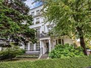 2 Bedrooms Flat for sale in Egerton Crescent, London SW3