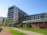 2 Bedrooms Flat for sale in Ferry Court, Cardiff CF11