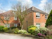 2 Bedrooms Flat for sale in Flat 4 Orion Court, 255 Hale...