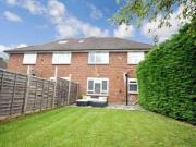 2 Bedrooms Flat for sale in Fore Street, Pinner,...