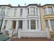 2 Bedrooms Flat for sale in Gordon Road, Southend On...
