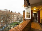 2 Bedrooms Flat for sale in Greatorex Street,...