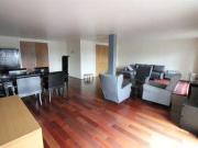 2 Bedrooms Flat for sale in Greyfriars Road, Cardiff CF10