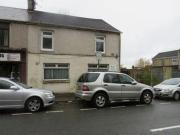 2 Bedrooms Flat for sale in High Street, Clydach,...